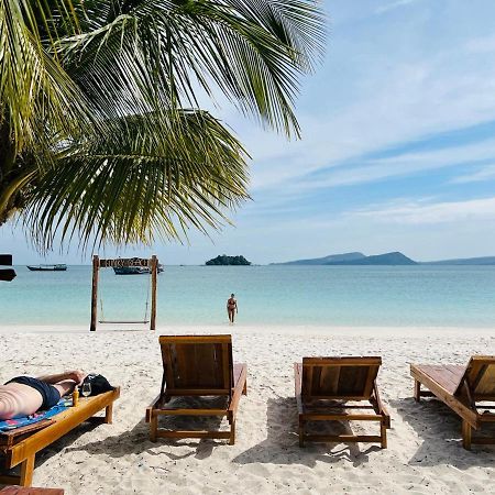 Funky Beach Ostello Sihanoukville Esterno foto