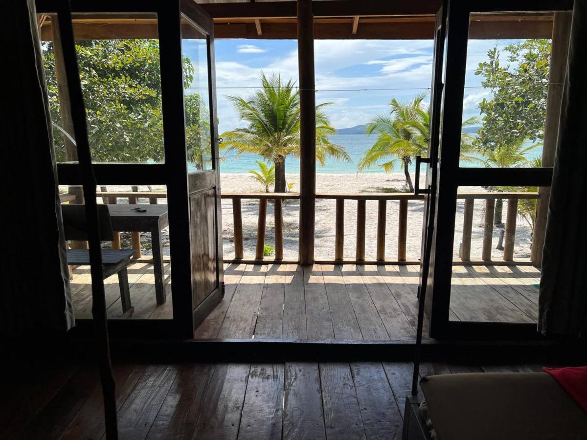 Funky Beach Ostello Sihanoukville Esterno foto